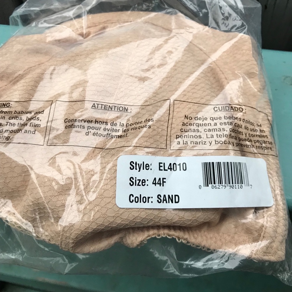 Elomi Carmen (EL4010) Bra, 44F, Sand, NWT